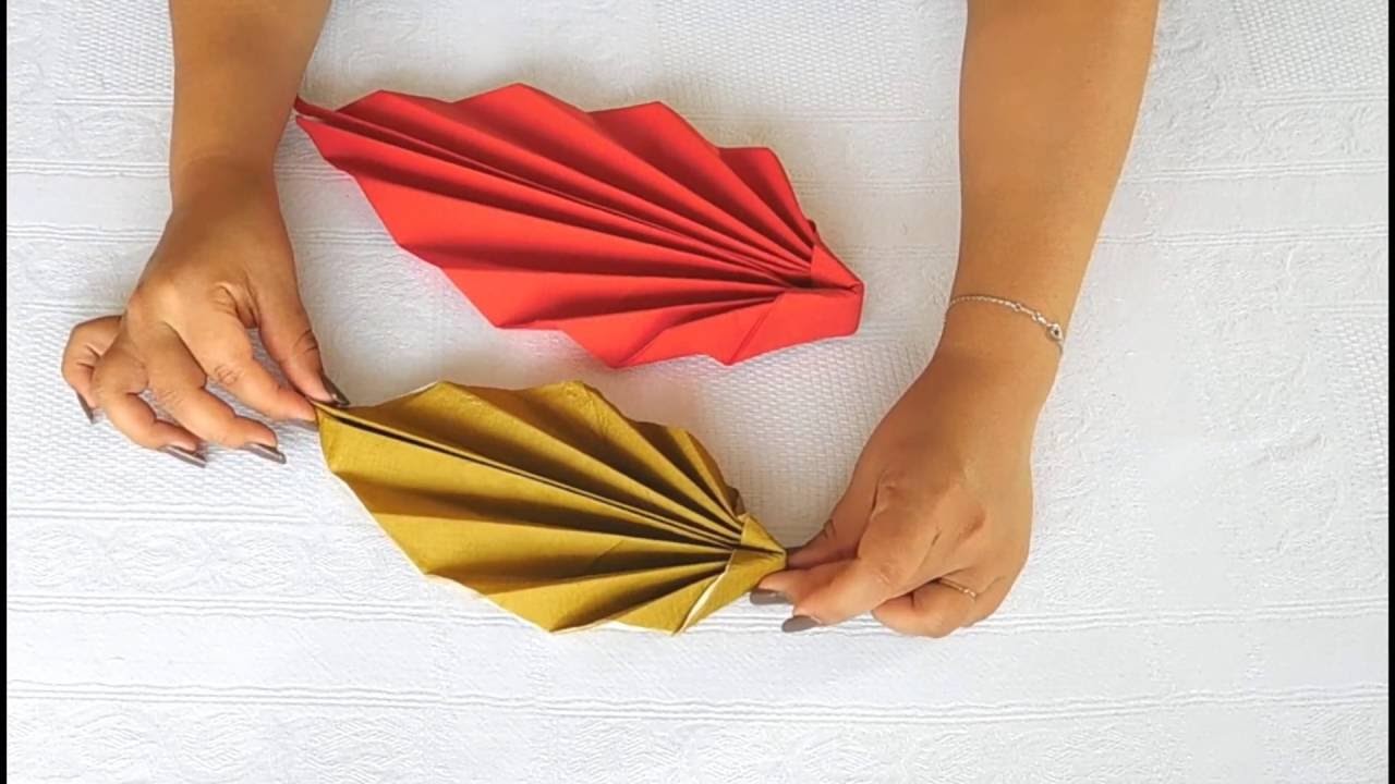 Doblar servilletas de papel - Decorar la mesa con servilletas - Servilleta forma hoja