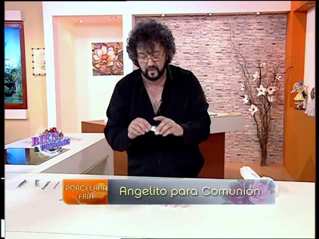 Jorge Rubicce  - Bienvenidas TV - modela en porcelana fría un Angelito de Comunión.