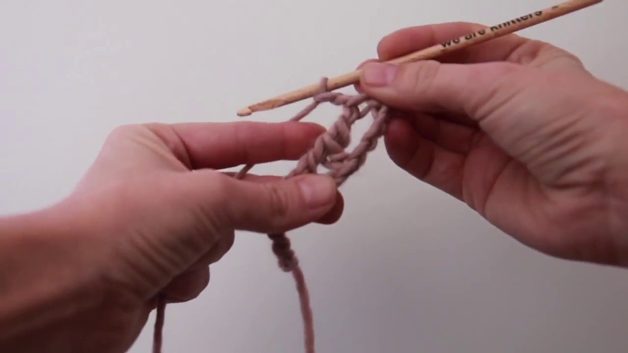 Cómo realizar un calado de aspas en crochet | WE ARE KNITTERS