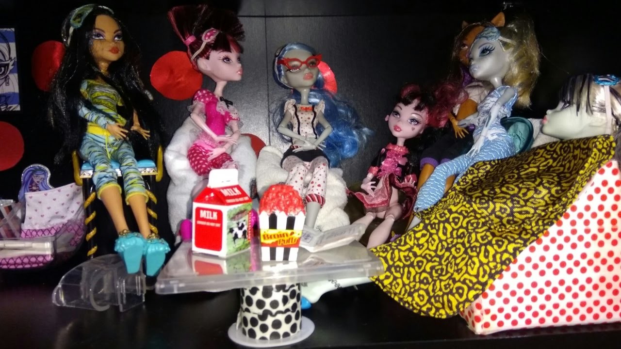 La Ruleta de la Suerte  3 manualidades de MONSTER HIGH