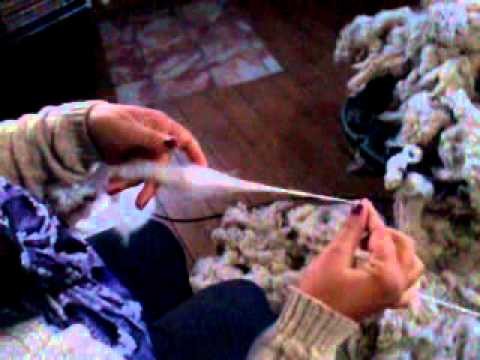 Hilando sin escarmenar