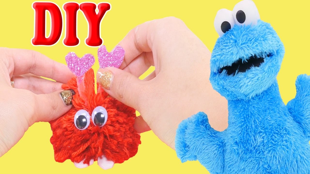 Regalo para San Valentin Crea tu Propio Mounstro Pom Pom DIY Junto a Cookie Monster