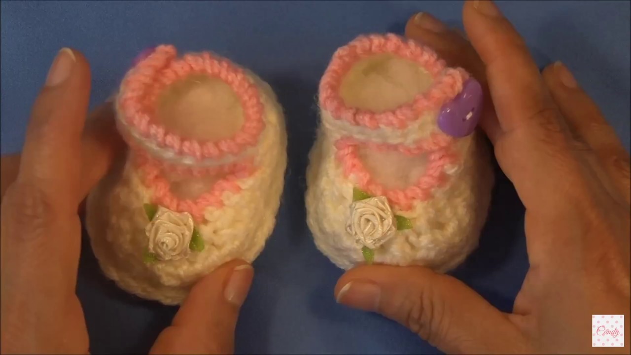 Zapatitos para bebes de 0-3 meses.Newborn baby crochet shoes