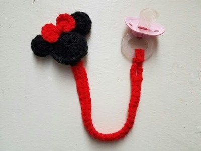 Chupetero de Minnie Mouse a crochet #2