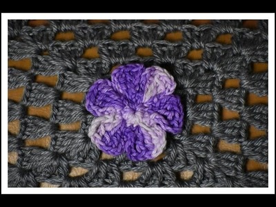 Cuadrado con flor a crochet. Crochet granny square with flower