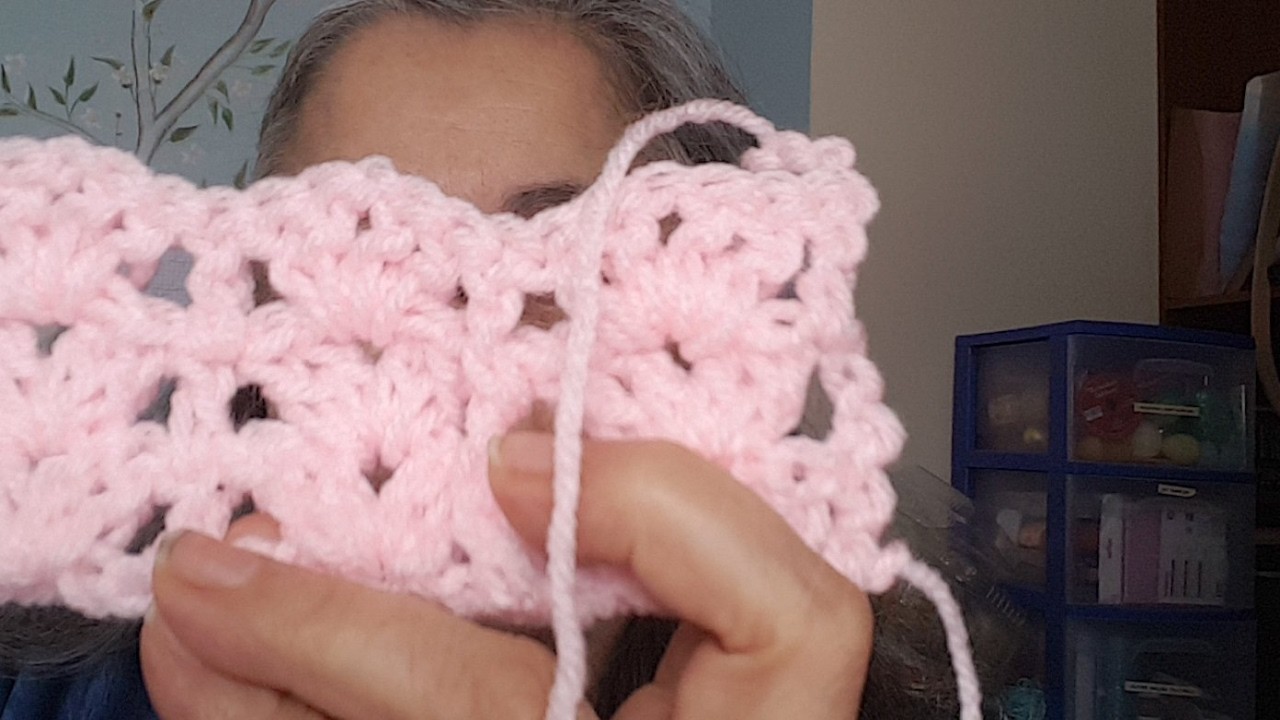 ???? En Vivo:  Aprenda el Punto conchas con postes en crochet