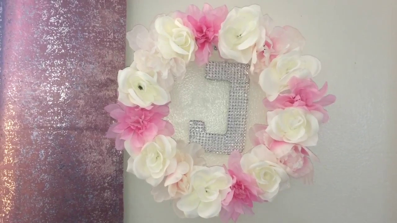 DIY Corona de flores personalizada Fácil y económica. Idea de decoración. Decora tu cuarto