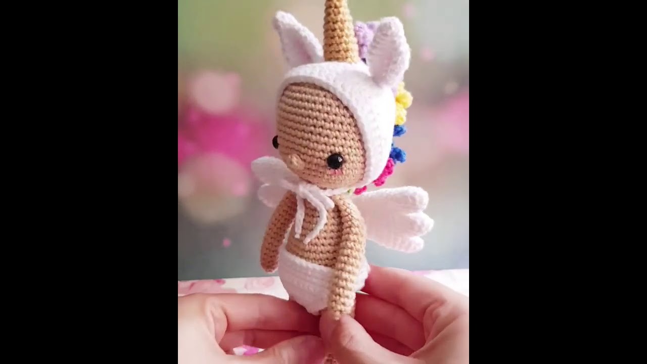 Unicornio Amigurimi tejido a crochet
