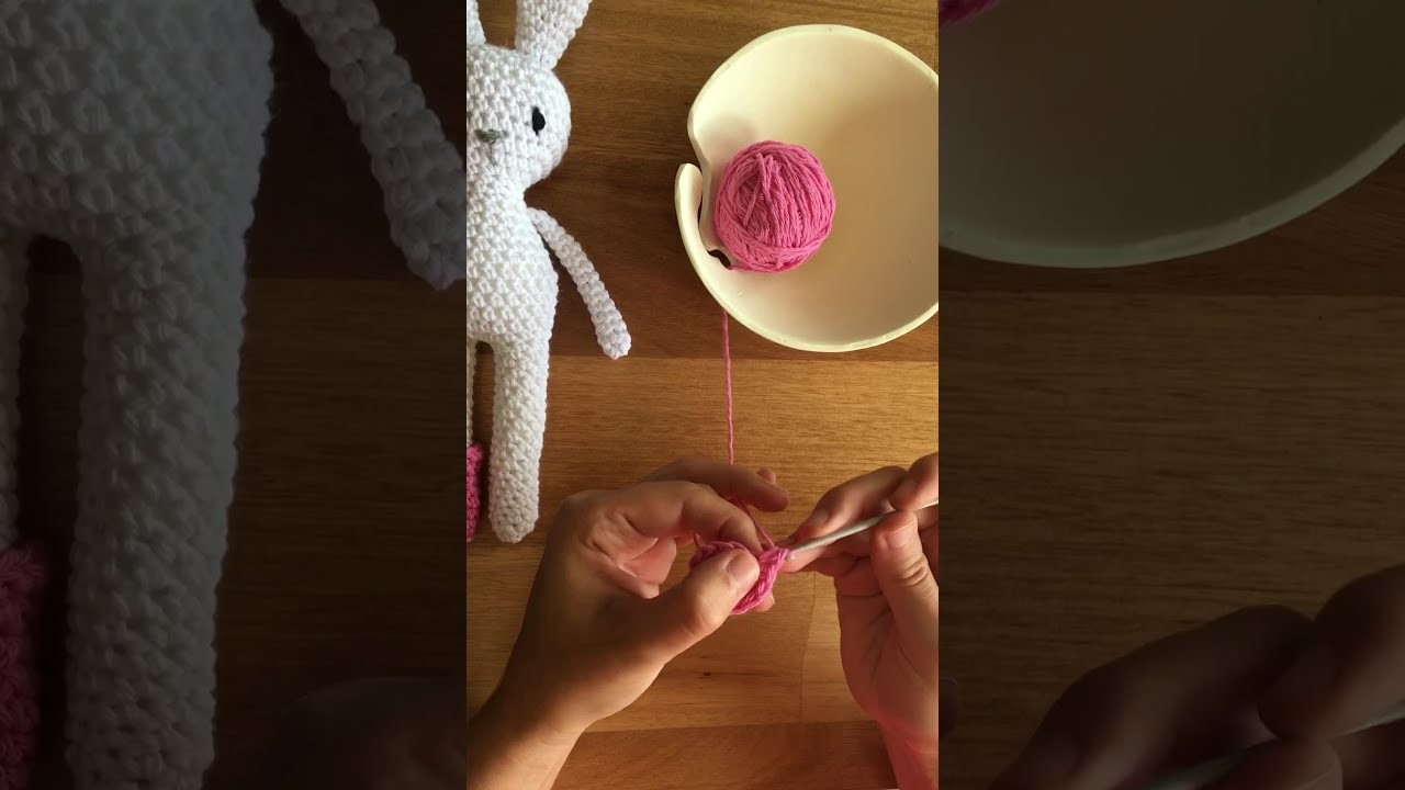 MADY - Amigurumi conejo tejido a crochet