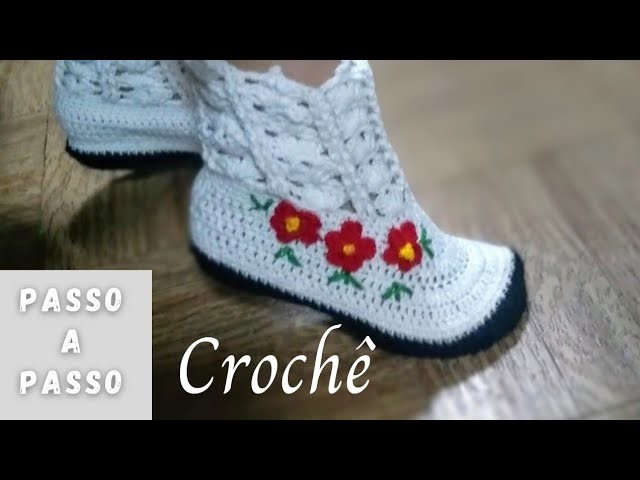 Botinha de croche com flores - delicada, macia, quentinha, fácil de fazer @andrea croche handmade