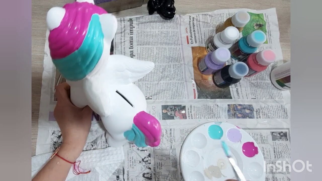 Como pintar un unicornio de cerámica