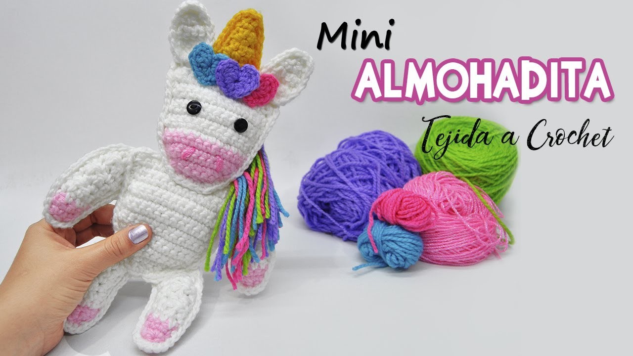 Mini ALMOHADA de UNICORNIO tejida a crochet - amigurumi