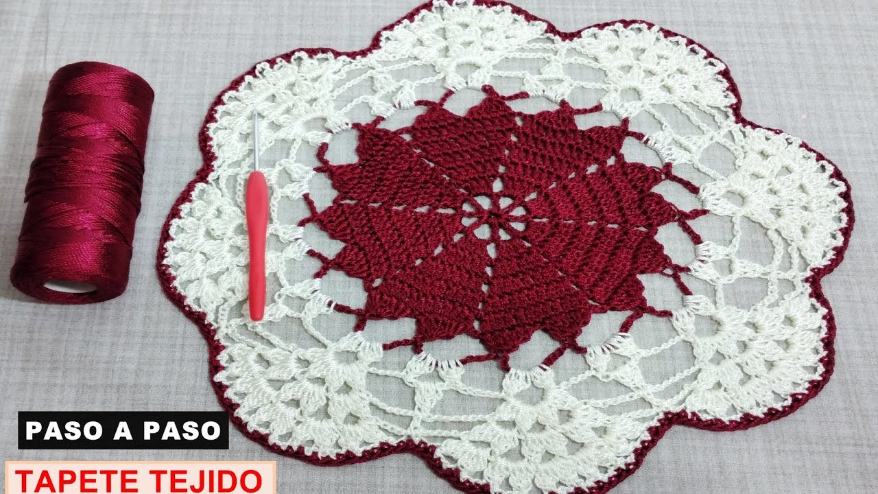 Aprende a tejer Tapete con detalles de corazón.carpeta o centro de mesa tejido en crochet fácil.