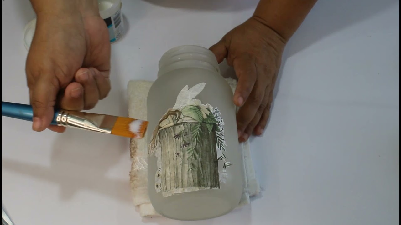 Reciclaje de frasco con papel arroz del Altillo de los duendes Decoupage