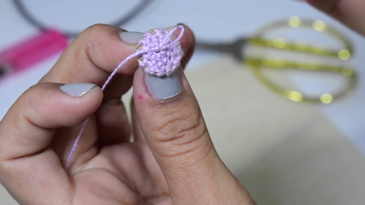 Aretes tipo topo tejidos a crochet con piedras de murano paso a paso.