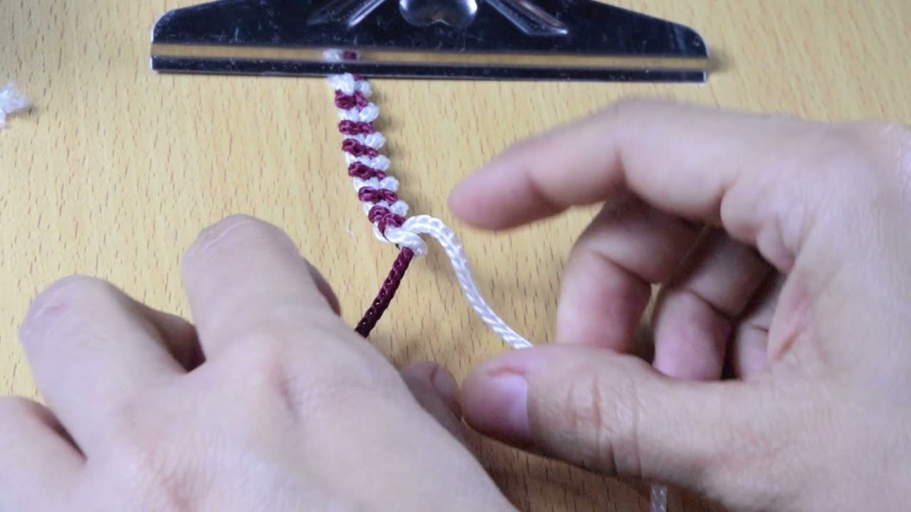 Como hacer una pulsera con nudo de bucle  enlasado