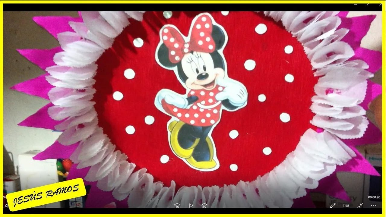 Cómo hacer una piñata de tambor con temática Minnie Mouse y número