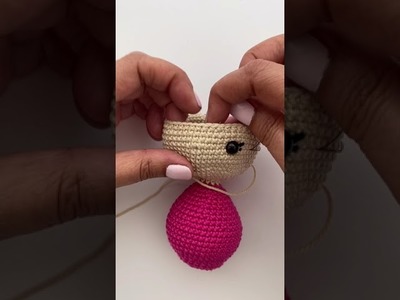 Bordar ojos amigurimis