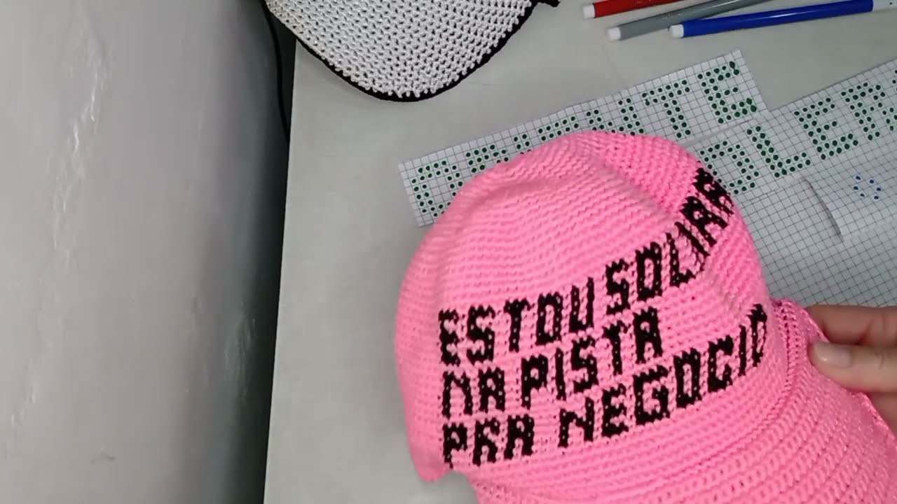 Como crear letras para hacer las gorras en crochet ( plantillas para crochet) gráfico de letras