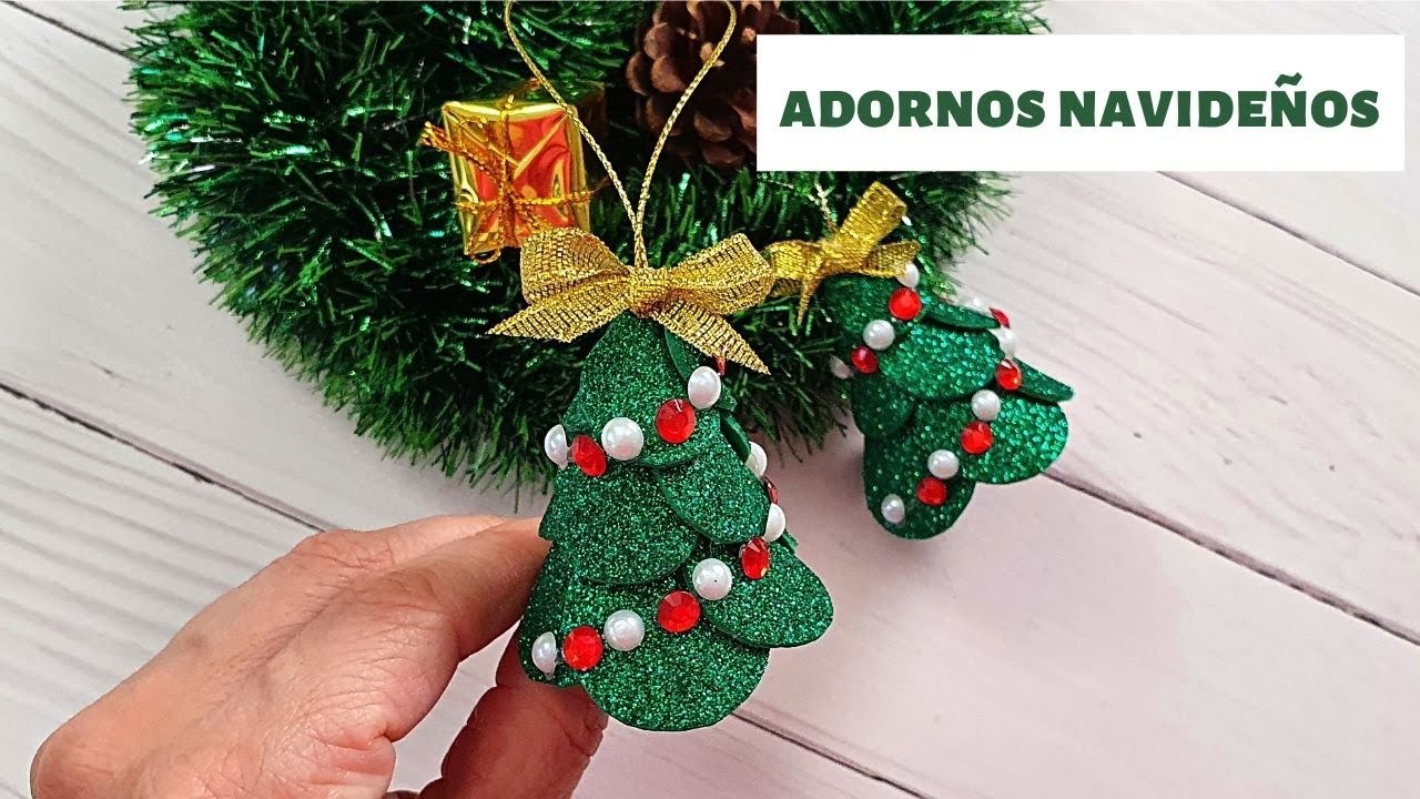 Cómo hacer una decoración navideña | Árbol de Navidad de espuma brillante