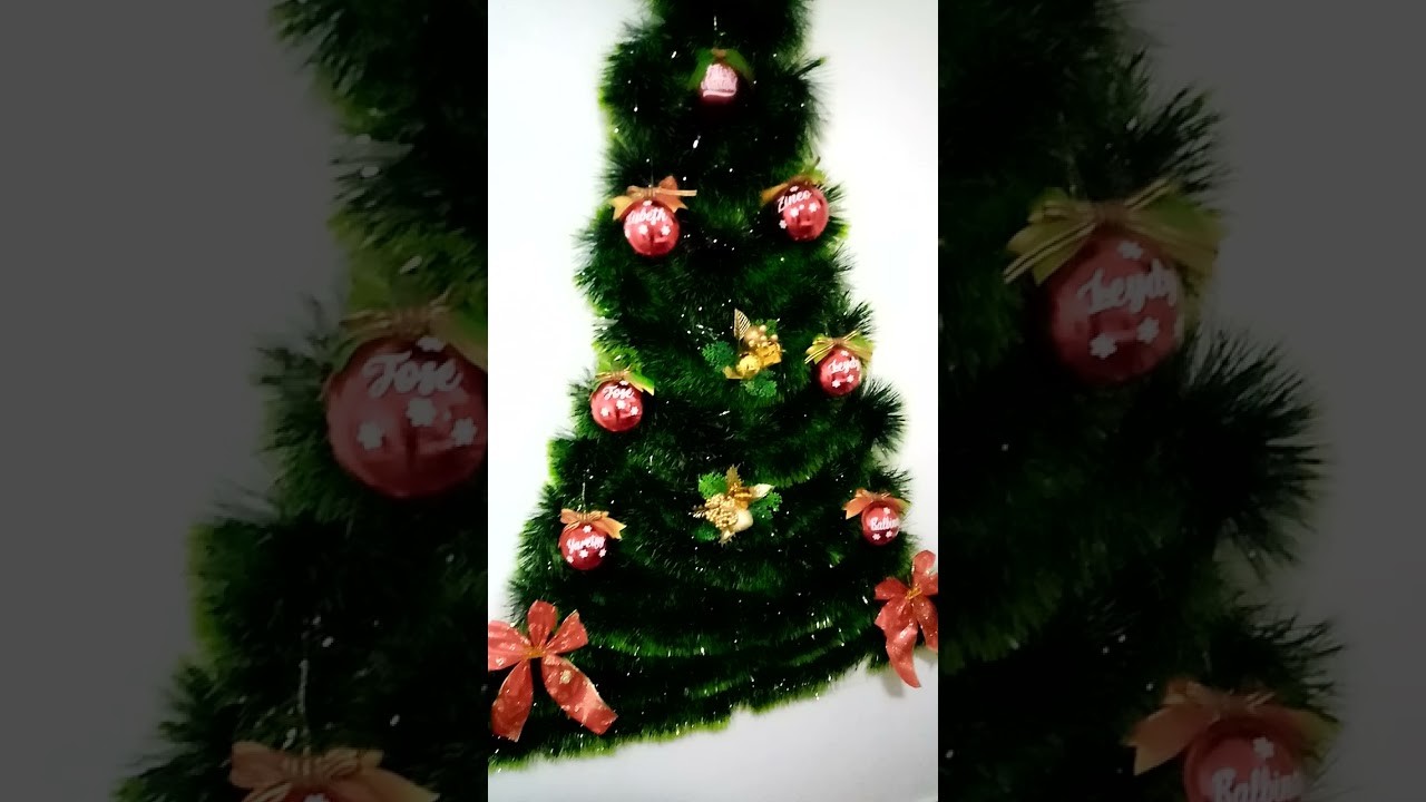 Árbol de navidad en la pared