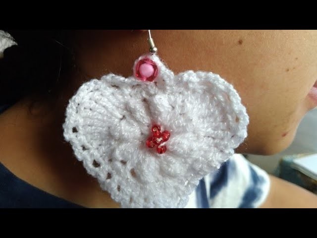 Pendientes o aretes   de corazón a crochet