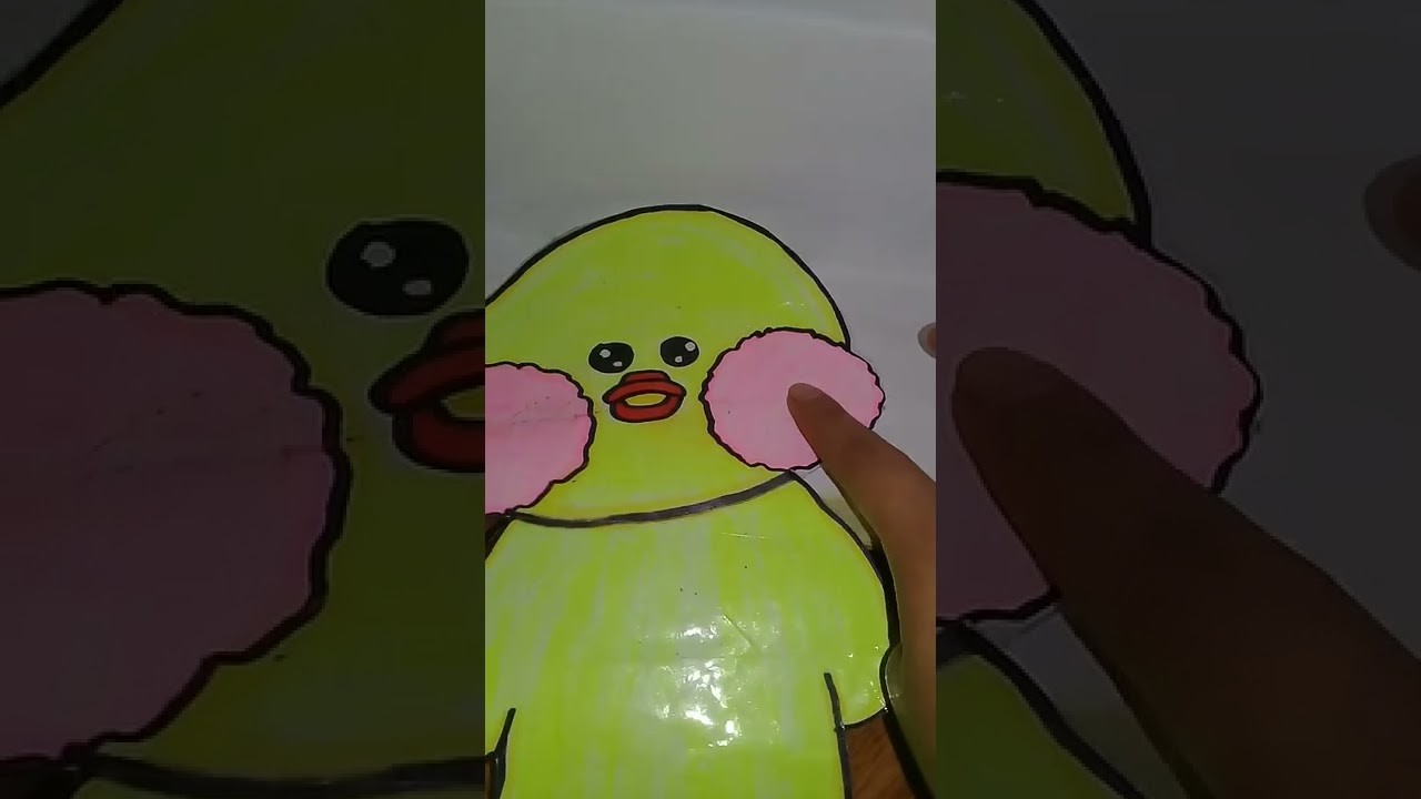 Rutina de noche de mi patito de papel