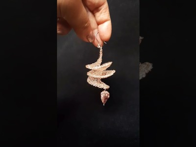 Tutorial de arete en solitario tejido a crochet con alambre de cobre