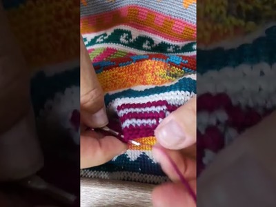 Tejer, combinar colores. dar forma y mucha mucha pasión #bolsotejido #bolsocrochet #crochet