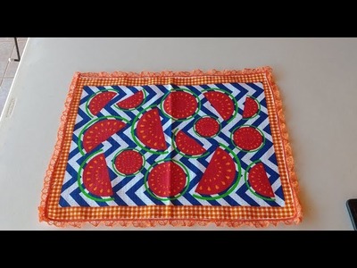 Cómo Coser Encaje a Máquina a un Paño