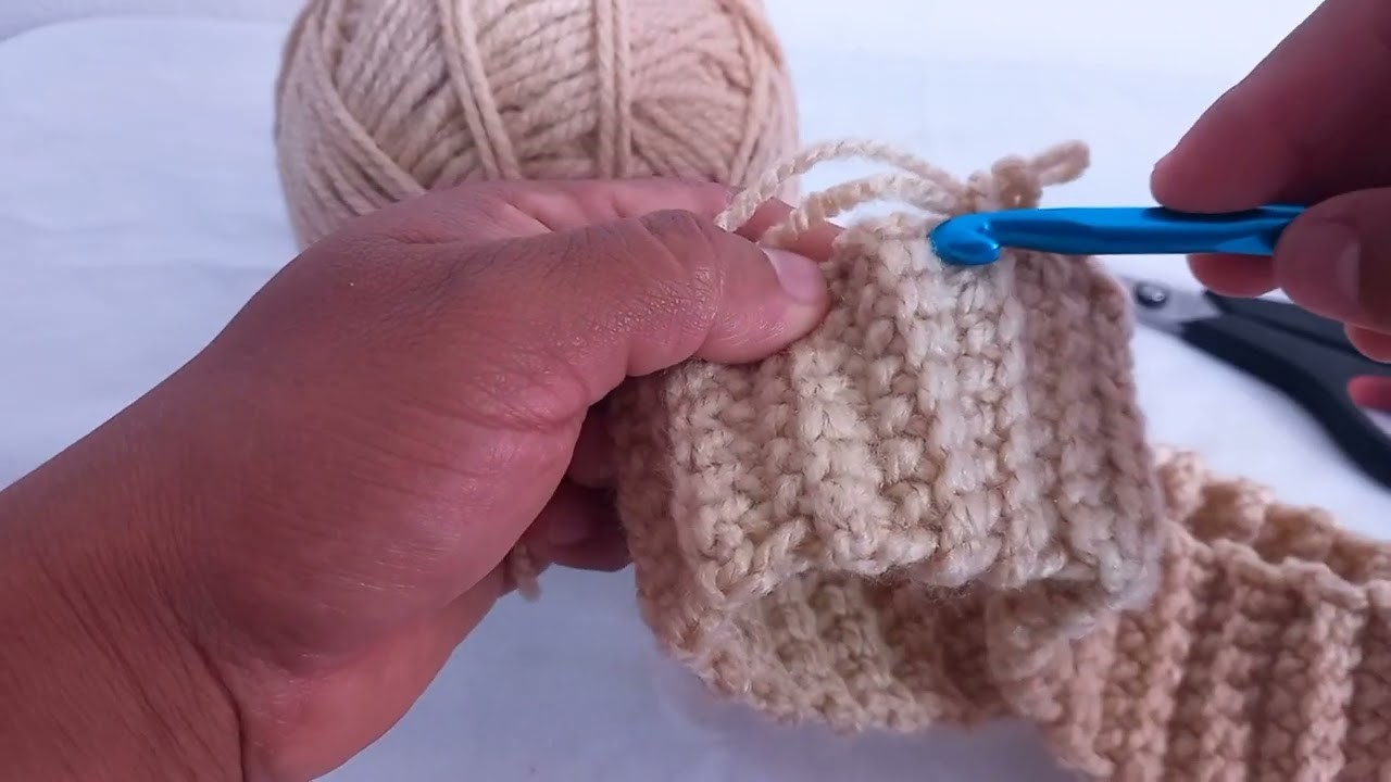 ????????☃️☃️gorro invernal a crochet punto espina de pescado para dama