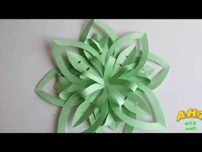 Handmade Paper flowers.Preschool crafts.Adorno de Navidad.How to make paper snow flakes.wall hanging