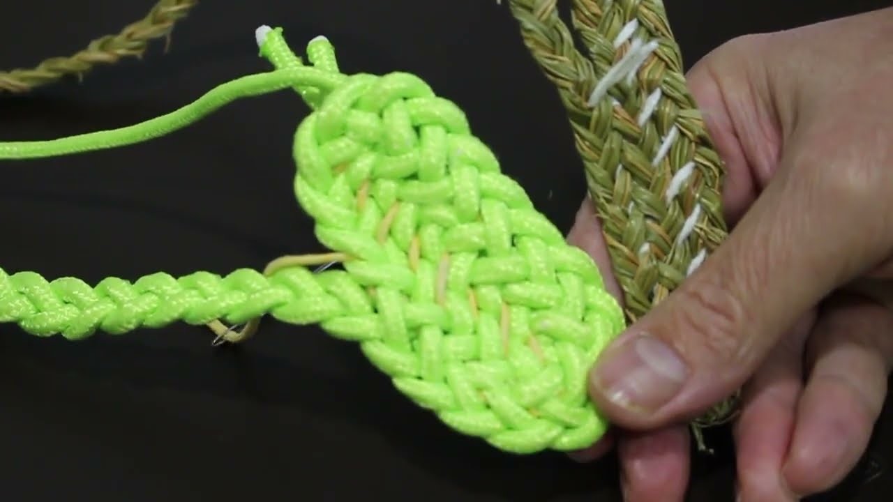 Cosiendo trenza en plano