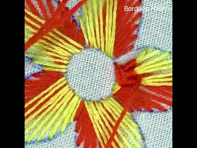 Cómo Bordar Flores Cruzadas Doble Color|| Bordado a mano para principiantes - puntadas básicas