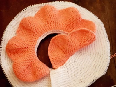Hermoso cuello para prenda de niña tejido con dos agujas, paso a paso