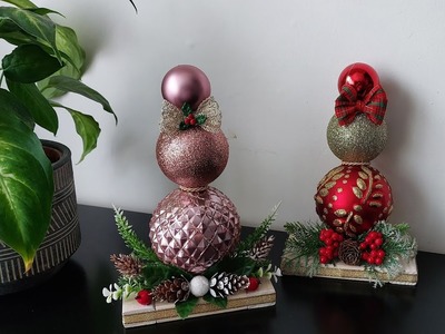 ????Decoracion de navidad con bolas.Christmas decoration with balls????