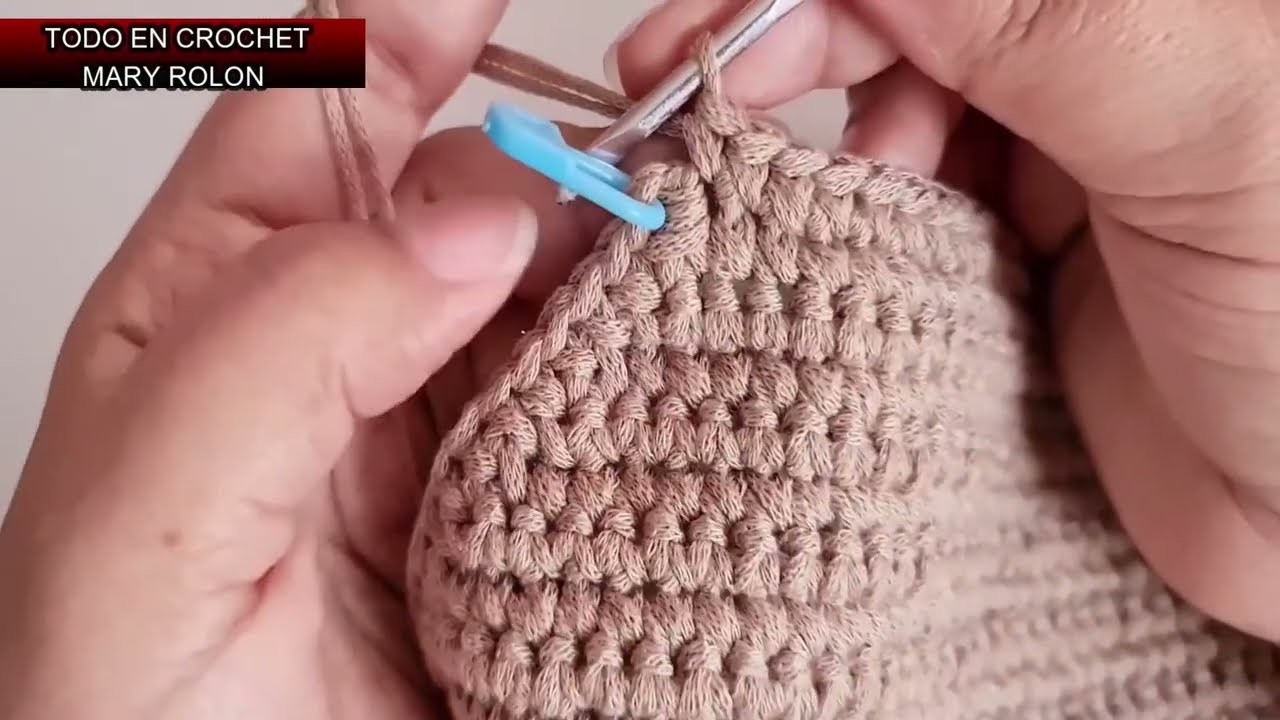 INNOVADORA IDEA Teji esta mochila hace tiempo para mi hija y la volvieron a pedir patron a crochet