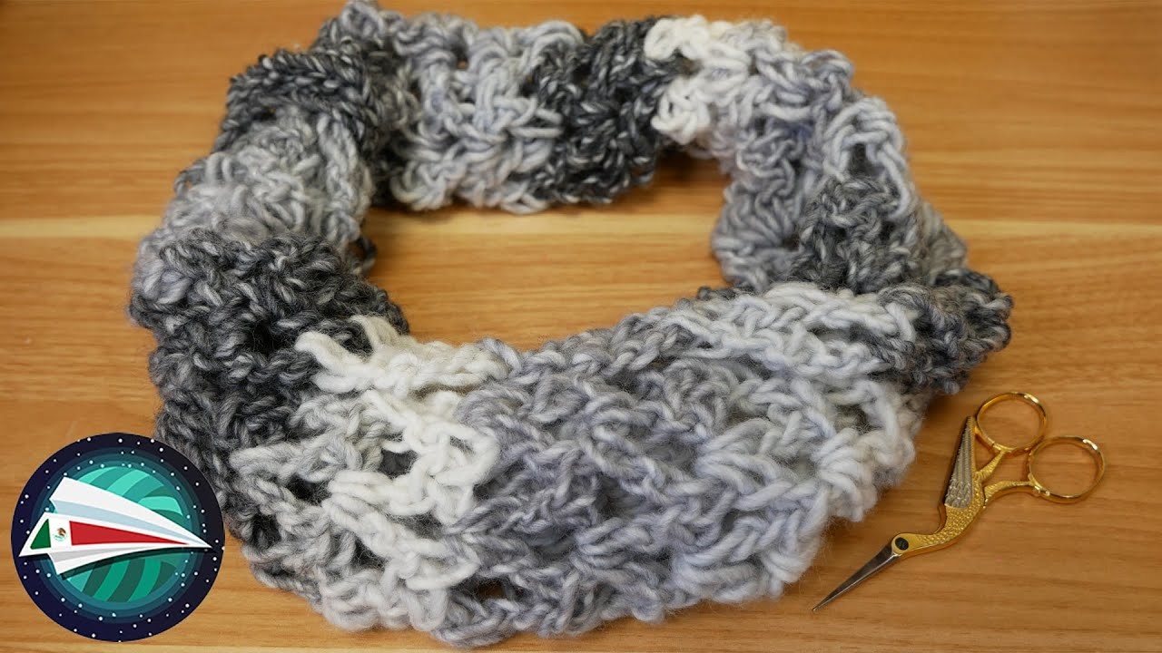 Loop en patrón de tejido en V | Loop fácil de tejer para el otoño | Una madeja - Un chal
