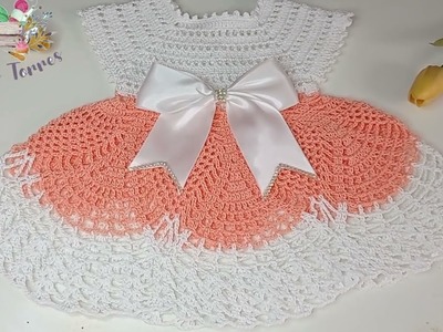 Hermoso vestido de piñas a crochet elegante y fácil de hacer paso a paso patrón de ganchillo de bebé