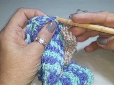 Terminación de 3 puntos en Tejido Tunecino por Queta