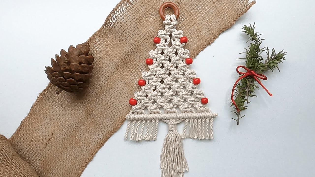 DIY ???? ARBOLITO de NAVIDAD en MACRAME (paso a paso) | DIY Macrame Christmas Tree Ornament