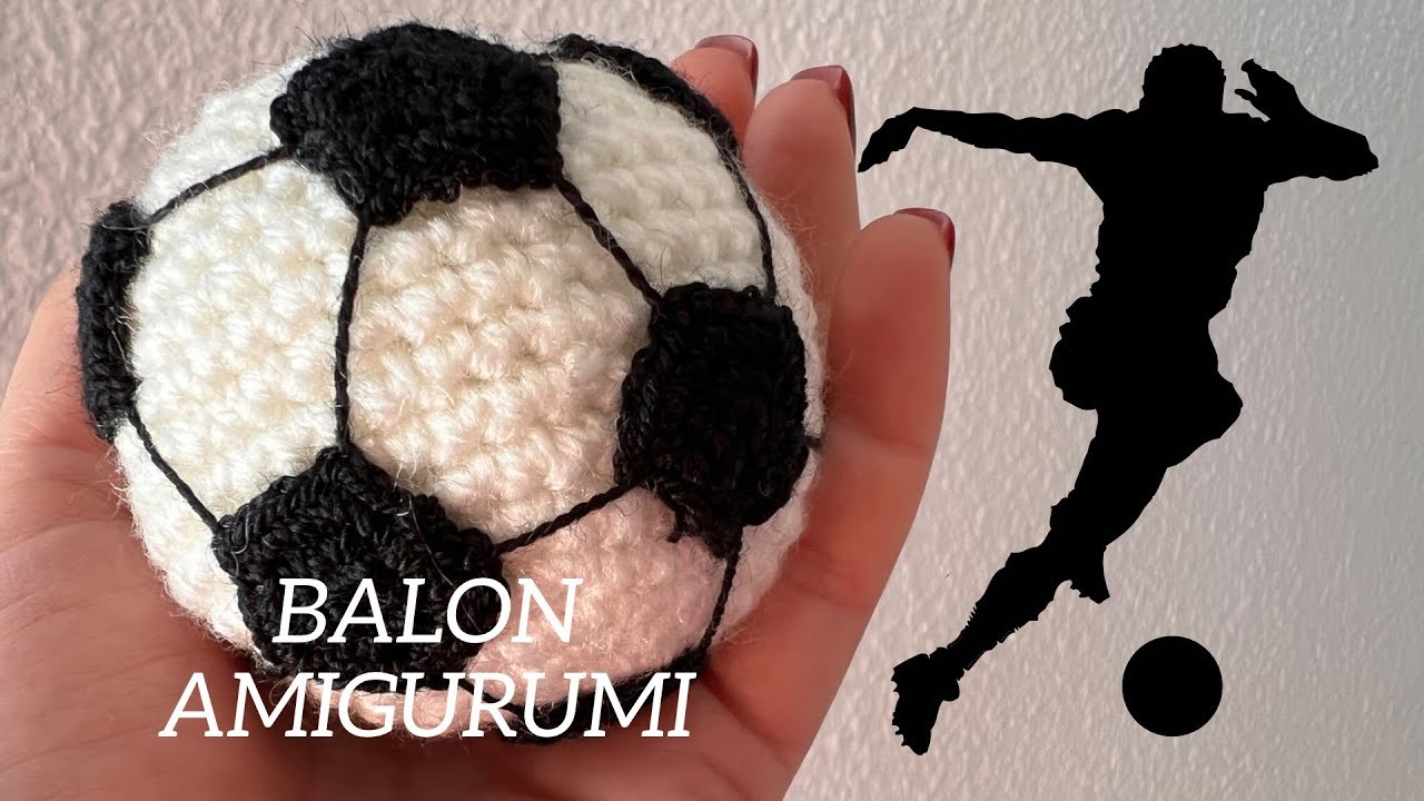 Balón de fútbol a crochet (amigurumi)