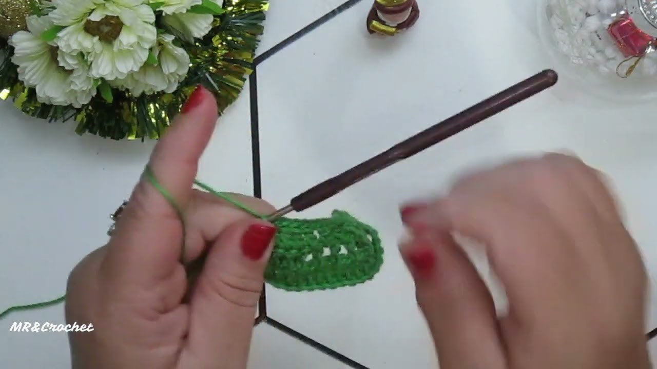 Tutorial:65 Aplicación Arbol Navideño ????????colgante a crochet paso a paso.