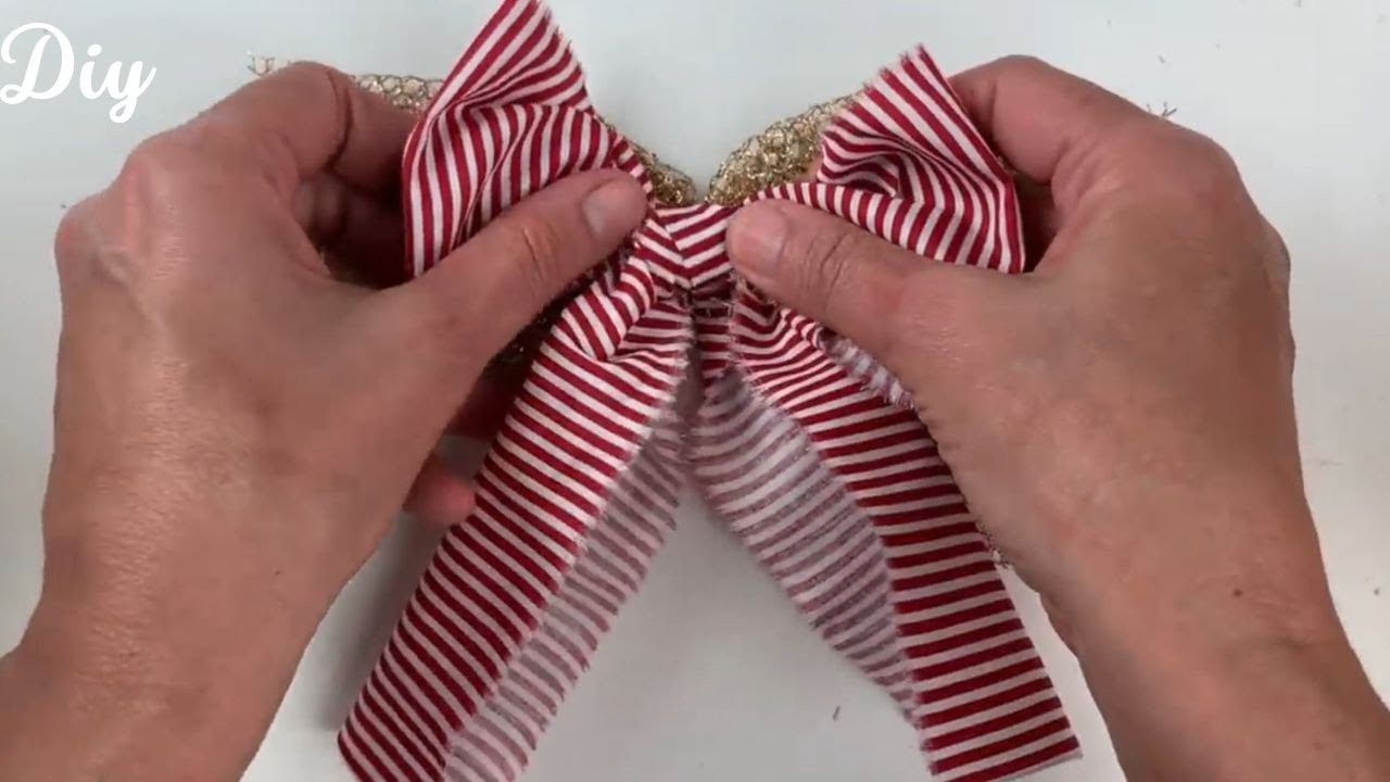 ¡Muy fácil! Genial idea de decoración navideña con retail y reciclado DIY