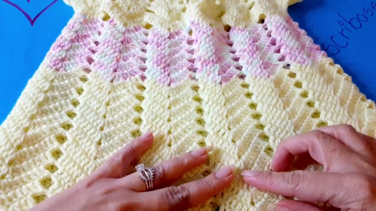 Parte final de vestido para bebé de 6 a 12 meses tejido a crochet