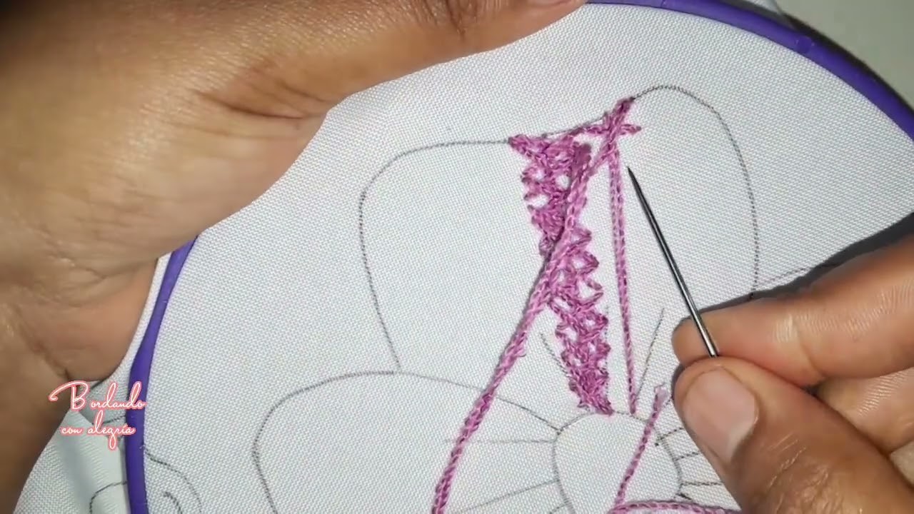 Bordado fantasía flor ???? puntada fácil y rápido. Hand embroidery fantasy flower