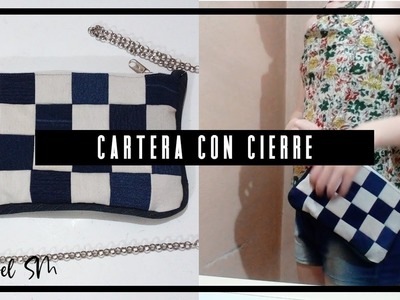 Cartera con cierre - recortes patchwork de jeans