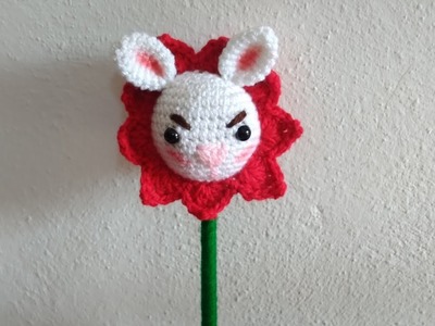 Conejo flor a migurumi a crochet