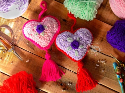 (Corazón con borla) Técnica y Crochet